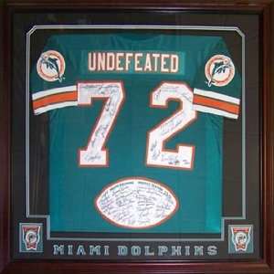 1972 Miami Dolphins Autographed Framed Miami Dolphins Jersey (Mounted 