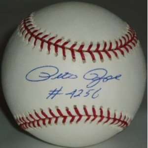  Pete Rose Signed Ball   w/ 4256