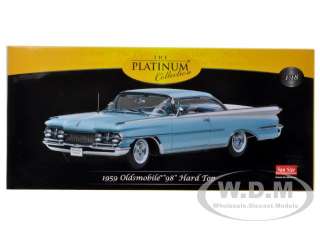 1959 OLDSMOBILE 98 HARD TOP FROST BLUE/WHITE 1/18 MODEL CAR BY 