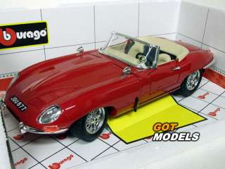 JAGUAR E TYPE ROADSTER   1/18 BURAGO RED 1961  