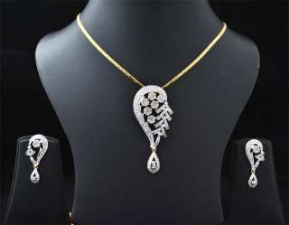 NOTE   Diamonds used in this Necklace set is Genuine Naturally mined 