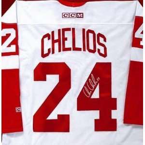  Chris Chelios Autographed Hockey Jersey (Detroit Red Wings 