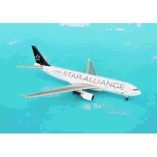 Phoenix Tap A330 200 1/400 Star Alliance REG#CS TOH 