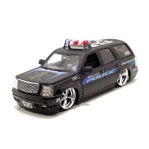   Cadillac Escalade DUB Police Department Bomb Squad 1/24 Toys & Games