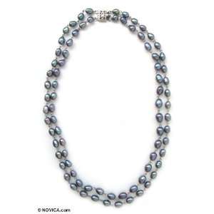 Dark Pearl Strand Necklace, Black Glow 0.4 W 16.9 L 