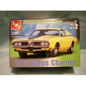  AMT ERTL 1971 Dodge Charger Muscle Car Model Car Kit    1 