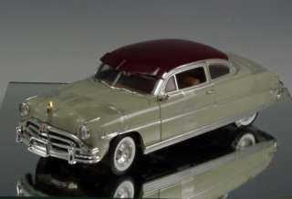 Die cast Promotions DCP car 1952 Hudson Twin H Power Gray Maroon 118 