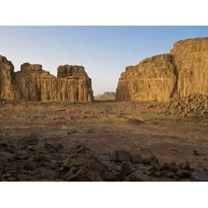  Rock Formations in the Sahara Desert, Algeria, North Africa, Africa 