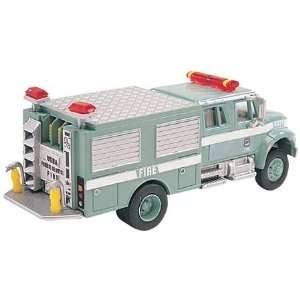    HO International 4900 Crew Cab, USFS/Green BLY403255 Toys & Games