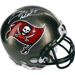  Carnell Williams Tampa Bay Buccaneers Autographed Mini 