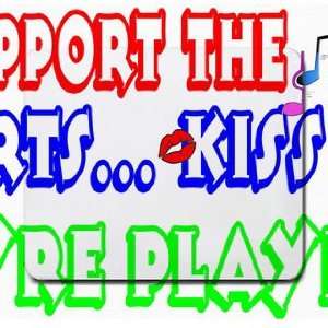    Support the Arts Kiss A Lyre Player Mousepad