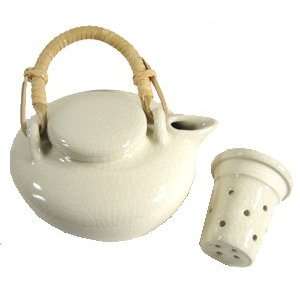  Celadon 20 oz Tea Pot  Ivory