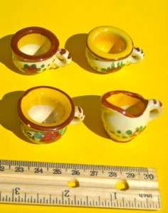 ASSISI CERAMIC DOLLHOUSE MINIATURES 3 CUPS & PITCHER  