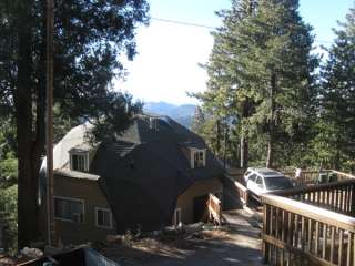 VIEW LOT ON OAK GLEN ROAD IN STRAWBERRY LODGE WITH A VIEW OF THE 