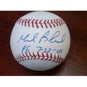  Mark Buehrle Autographed Ball   Perfect Game Sports 