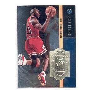  1998 99 SPX Radiance Michael Jordan #1 SN 3571 of 5000 