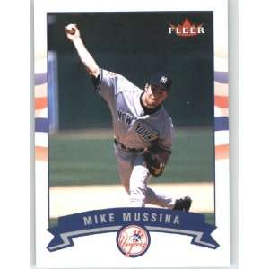  2002 Fleer #293 Mike Mussina   New York Yankees (Baseball 