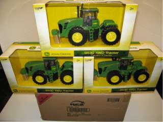 Up for sale is a full case lot of three 1/32 JOHN DEERE 9530 tractors 