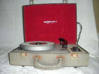 Vintage MASTERWORK 4 Speed Record Player Turn Table in Portable Carry 