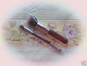 BARE ESCENTUALS~SOFT FOCUS BRUSH DUO~Face/Dbl Ended Eye  