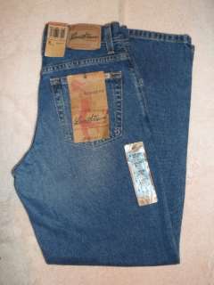 Womens Levis Sig. Relaxed Fit Jeans Size 6 x 29 NWT  