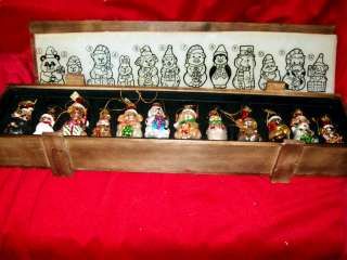  THOMAS PACCONI classic SET OF 12 ANIMAL ORNAMENTS WOOD CRATE  