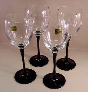   Cristal dArques Black Stemmed 4 Wine Glasses Goblets France EUC