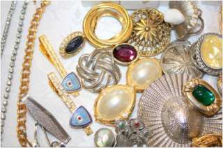 Huge Antique,Vintage Estate Jewelry Lot. Clips,Pins,Cuff links,Tie 