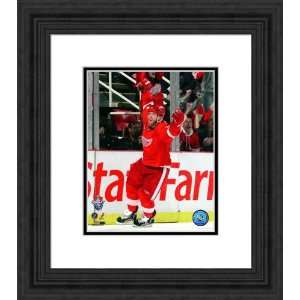  Framed Daniel Cleary Detroit Red Wings Photograph Kitchen 