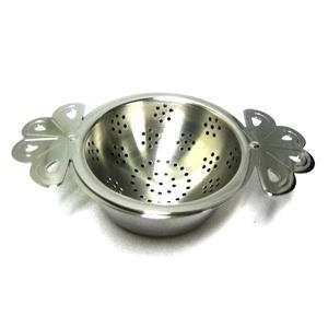 Irish Breakfast Tea Strainer with Drip Bowl by Lanas The Little House 