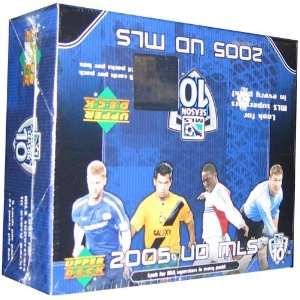  2005 Upper Deck MLS Soccer Retail Box   24P Everything 