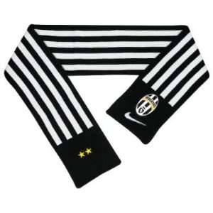  FC Juventus Crest Scarf by Nike
