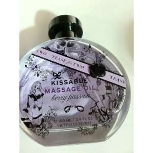   Secret Tease for Two Kissable Massage Oil Berry Passion Beauty