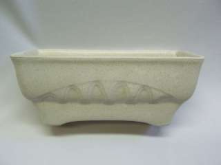 pottery planter maple leaf mark oblong usa H 10 5  