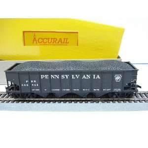  Pennsylvania 4 Bay Hopper #686469 with Coal Load HO Scale 