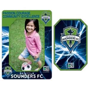  Wincraft Seattle Sounders Vertical Magnet Frame Sports 