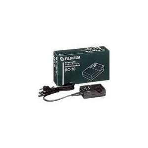  Fujifilm BC 70   Battery charger