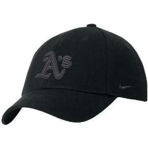  Nike Oakland Athletics Black Wool Classic III Hat