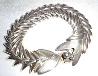Silpada Very Rare .925 Sterling Silver Fish Bracelet B0213 Gift Box 