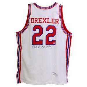  Clyde Drexler Signed Uniform   Houston Cougars Psa dna 