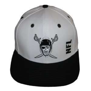  NFL 2 Tone Los Angeles Raiders Snapback Hat Cap   White 