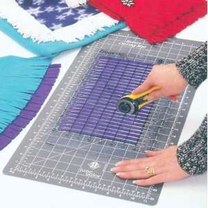  Fringe Cut Slotted Ruler   (JT789) Arts, Crafts & Sewing