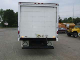 2005 E 350 Commercial Cutaway 15 ft Box Van/Truck in ,