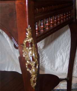Ribbon Mahogany Carved Parlor Table/Center Table  