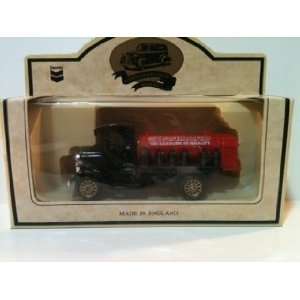Chevron Red Crown 1927 Gasoline Truck Die Cast Replica Commemorative 