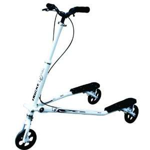  Trikke T7 Fitness Carving Scooter Convertible Black/White 