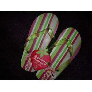 Strawberry Shortcake Flip Flops Girls Size M (1 2)