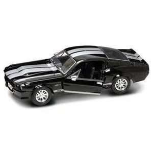  1967 Shelby Mustang GT500 Black 1/24 by Road Signature 