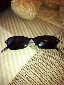 These Brighton sunglasses have been previously used and worn. Normal 