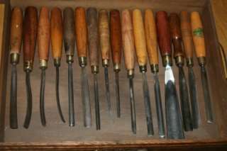   Woodcarvers Kit of 100 Carving Tools In Oak Storage Chest  